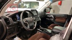 تۆیۆتا لاند کروزەر